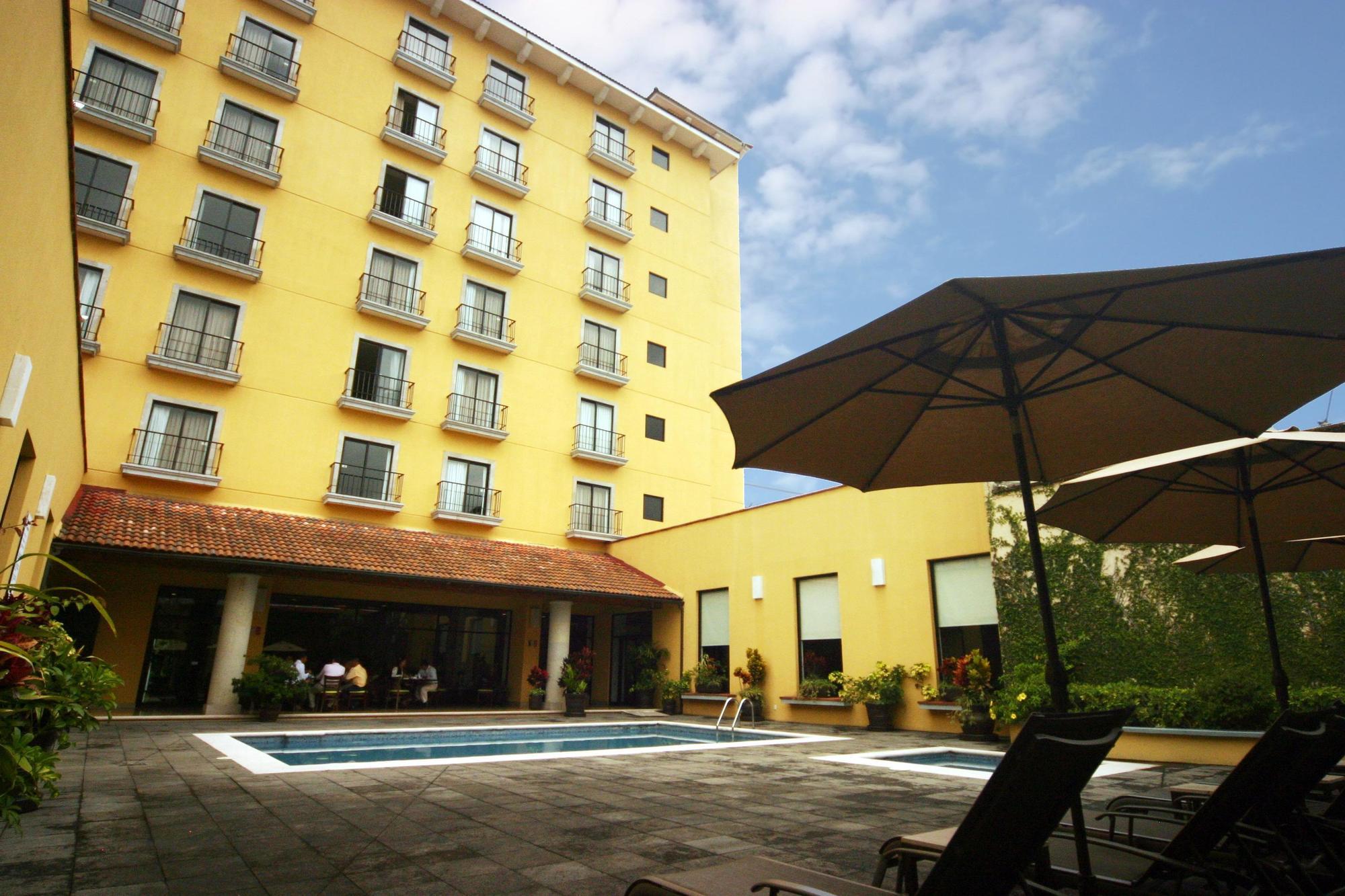 Hb Xalapa 호텔 외부 사진